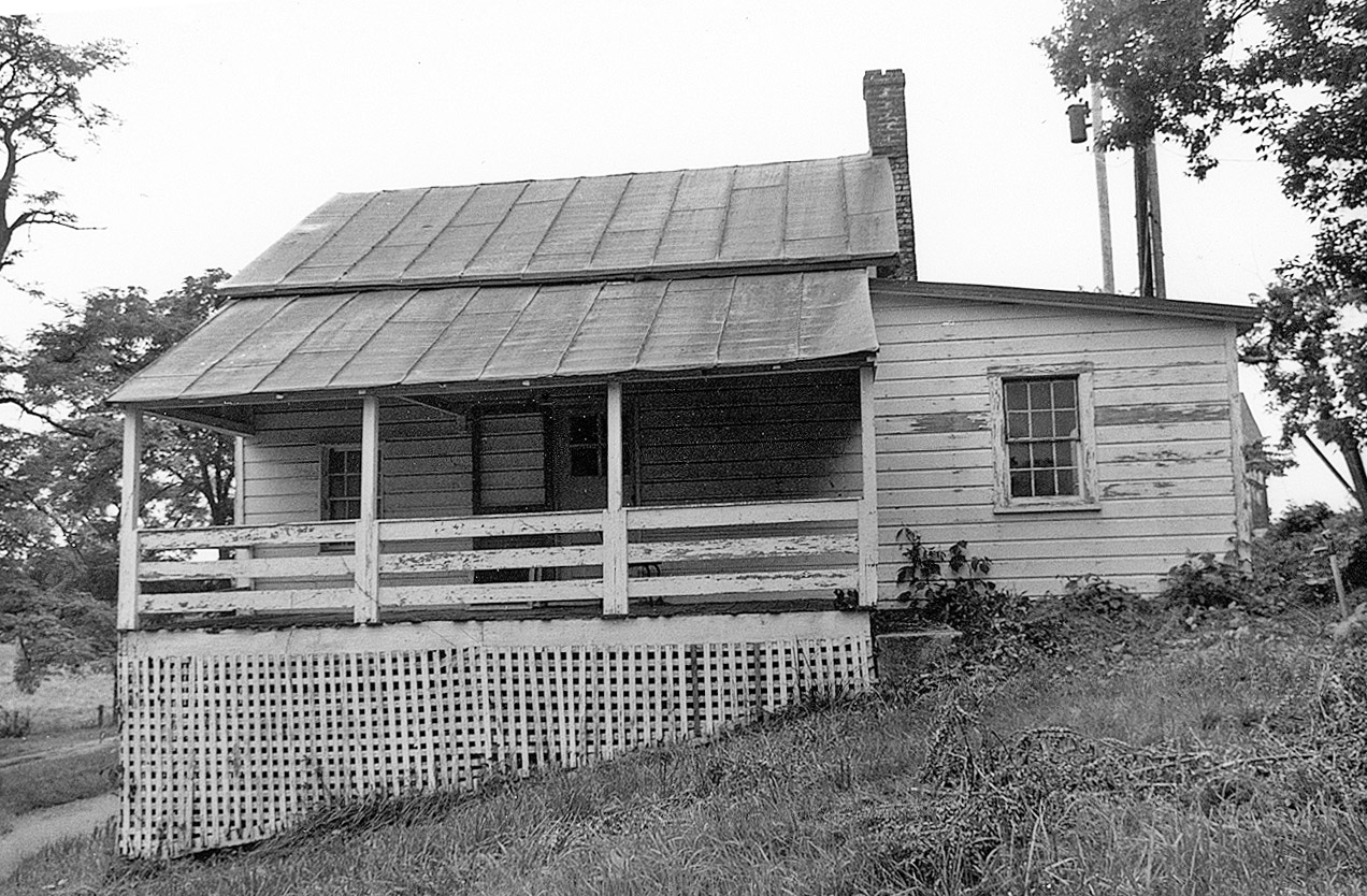 Pritchard Cabin. የፎቶ ክሬዲት፡ Maral Kalbian፣ 1989